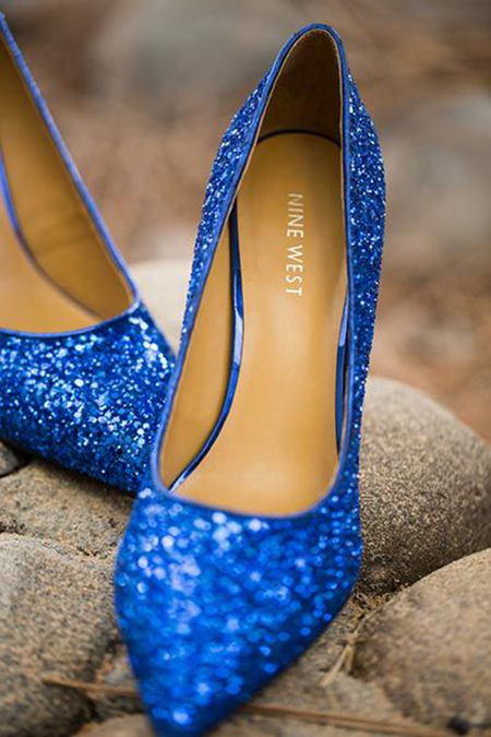 zapatos-novia-azul-brillo