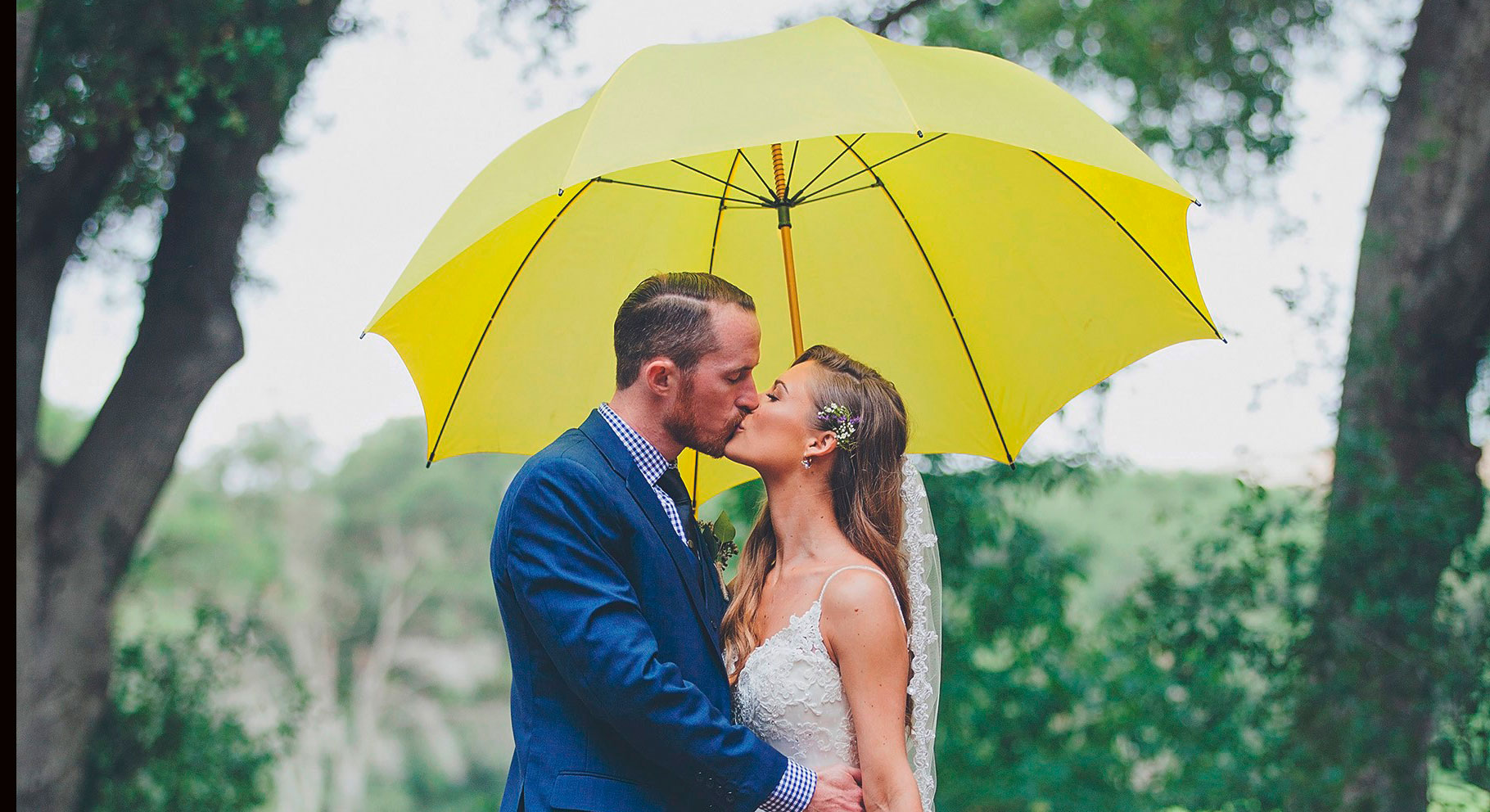Casarse lluvia: ¡Atrae la buena suerte! | La Bastilla