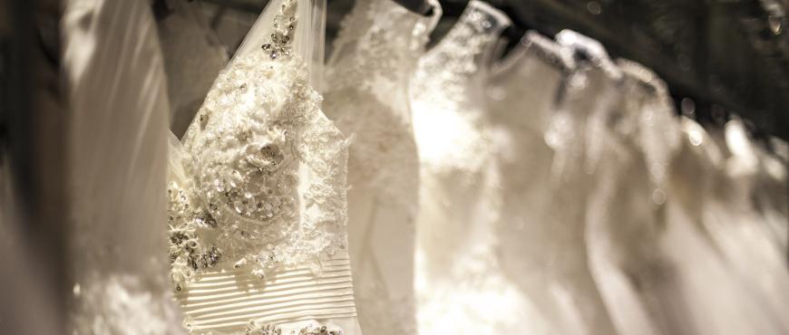 Tejidos de vestido de novia: ten claro cuál elegir | La Bastilla